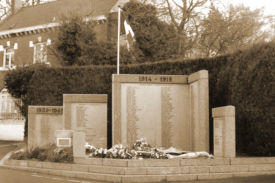 Photographie d'un monument aux morts